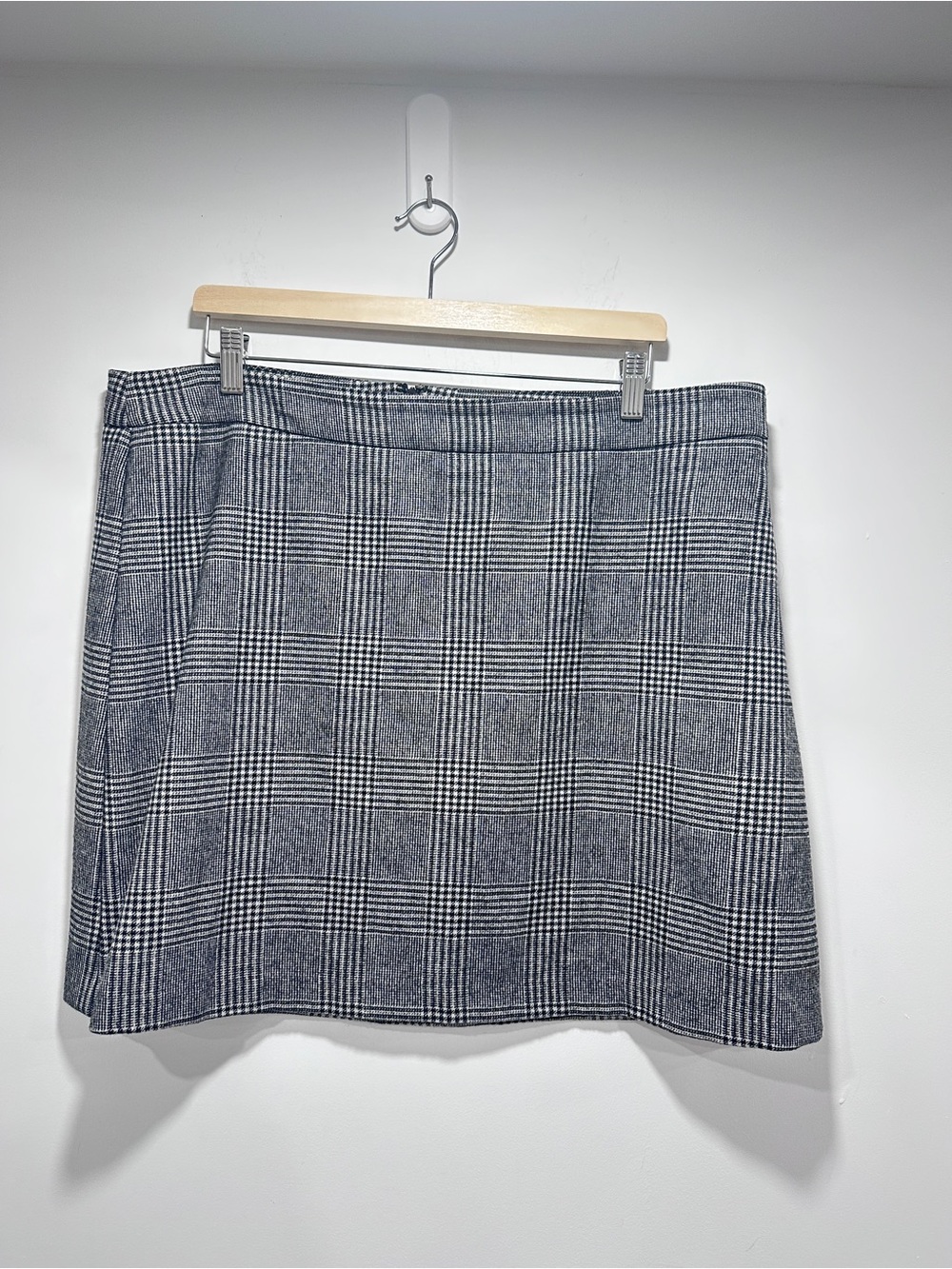Hudson North Black & White Glen Plaid Wool Blend Mini Skirt Size 18W - Picture 2 of 9